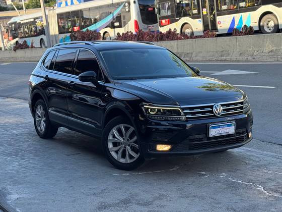VOLKSWAGEN TIGUAN 1.4 250 TSI TOTAL FLEX ALLSPACE COMFORTLINE TIPTRONIC VOLKSWAGEN TIGUAN 1.4 250 TSI TOTAL FLEX ALLSPACE COMFORTLINE TIPTRONIC